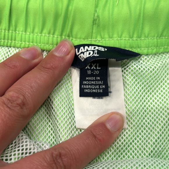 Land’s End Boys Swim Trunks in Green Gecko Neon. Size XXL (18-20). NWOT. - Picture 3 of 4